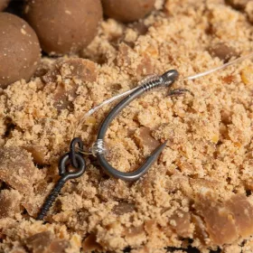   Nash Fluorocarbon D-Rig 8 Vorfachhaken mit Öse, mit Widerhaken